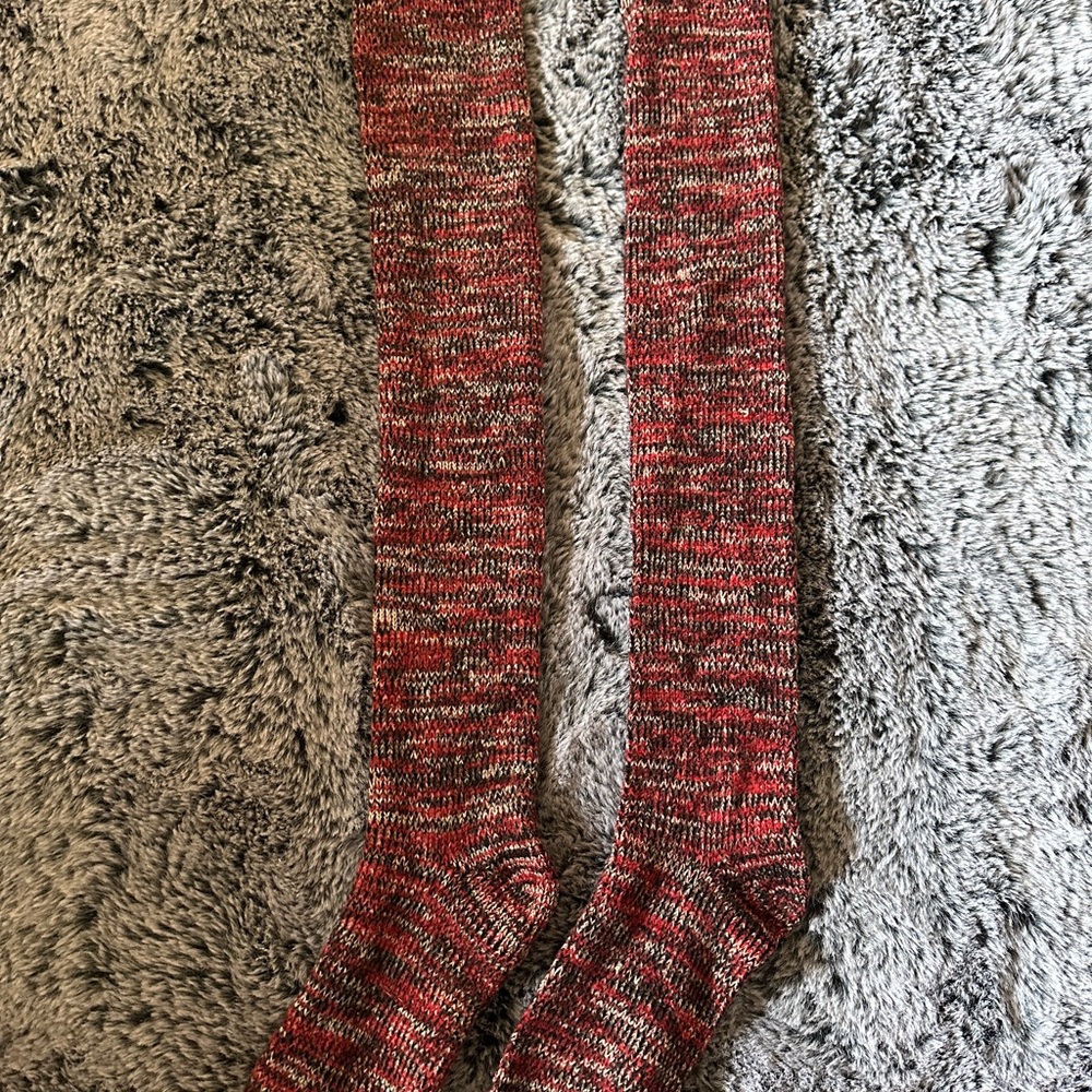 La SENZA Red and Gray Marled Knee-High Socks